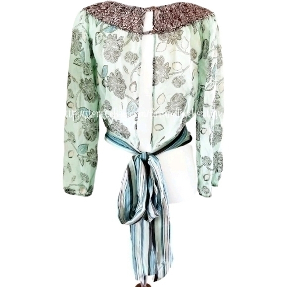 BCBG MAXAZRIA 100% SILK OPEN BACK TOP SZ XS - Picture 5 of 8